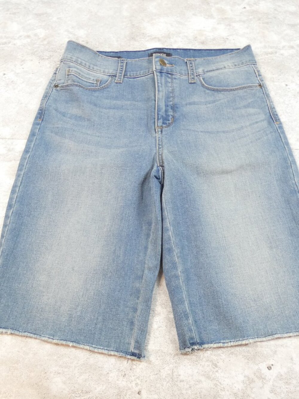 NYDJ Shorts Blue Lift X Tuck Briella Distressed Denim Actual 30